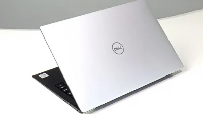 Dell XPS 7390